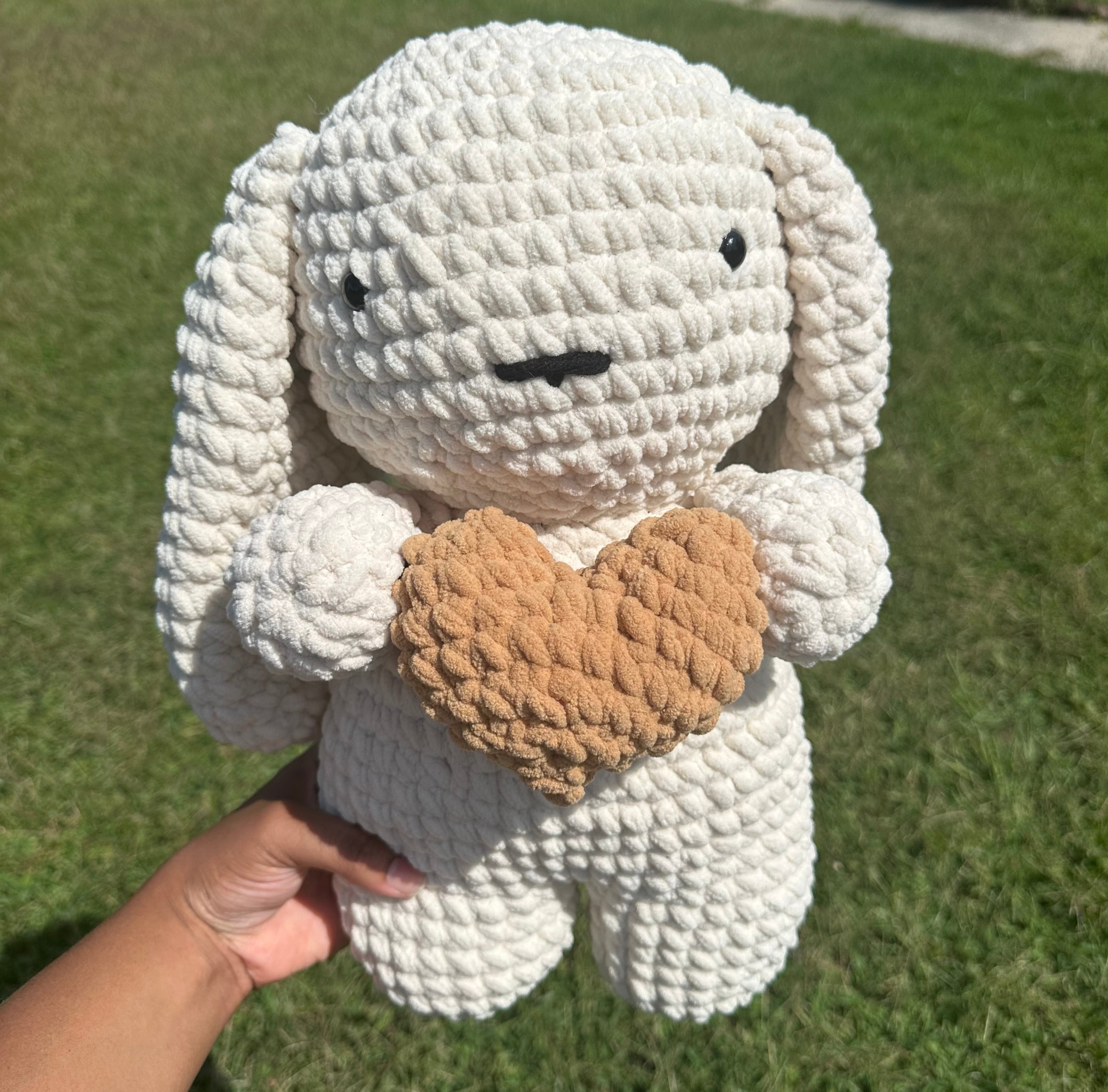 Jumbo Bunny with heart