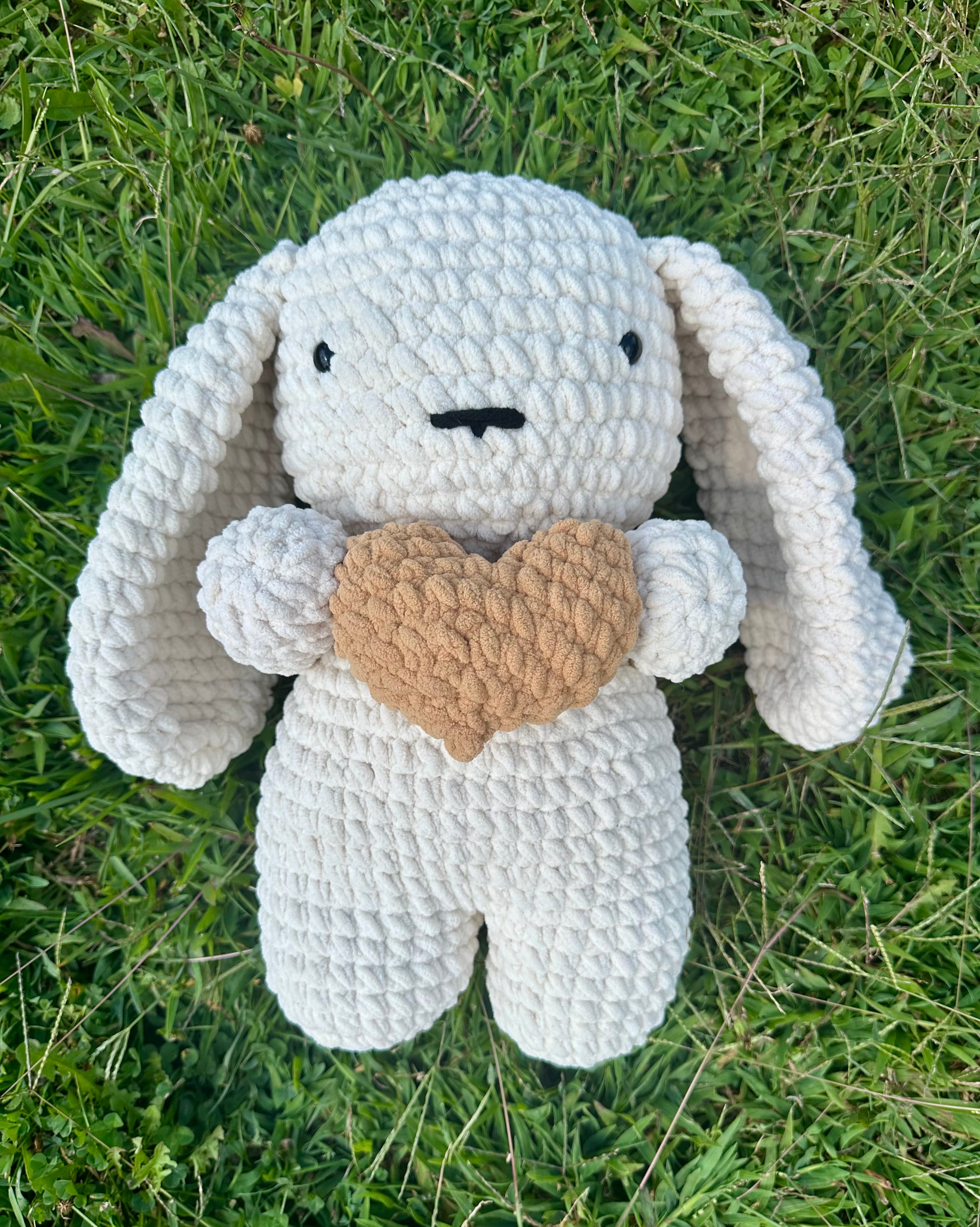 Jumbo Bunny with heart
