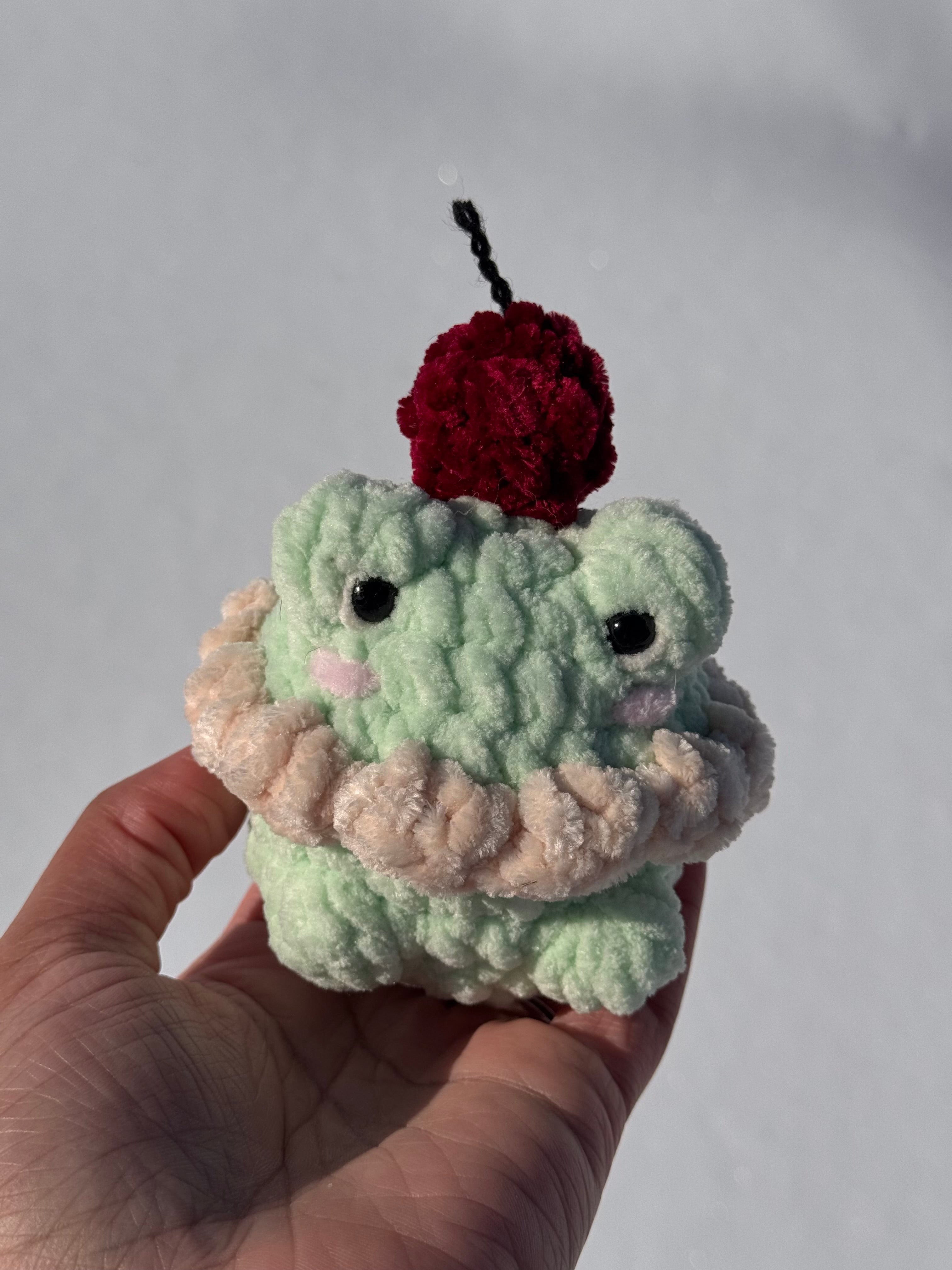 Cupcake Frog